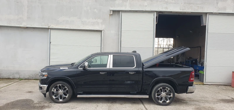 Dodge RAM 1500, снимка 2 - Автомобили и джипове - 52819191