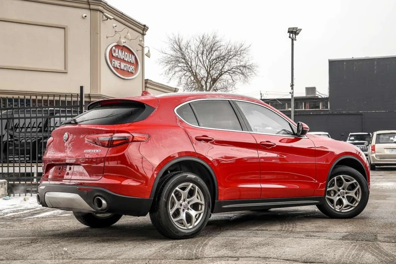 Alfa Romeo Stelvio * CARFAX * ЦЕНА ДО БГ, снимка 5 - Автомобили и джипове - 53087652