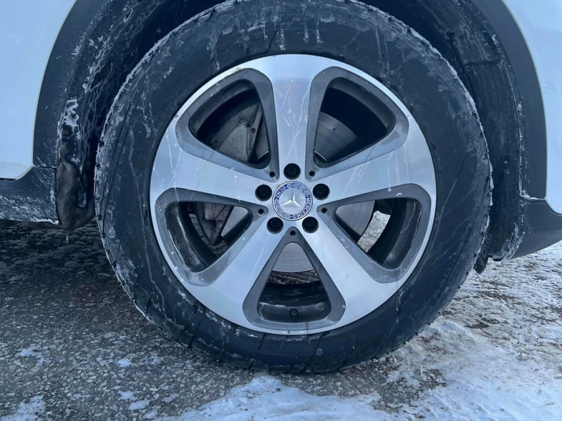 Mercedes-Benz GLC * 300 * CARFAX * ЦЕНА ДО БГ, снимка 14 - Автомобили и джипове - 53306780