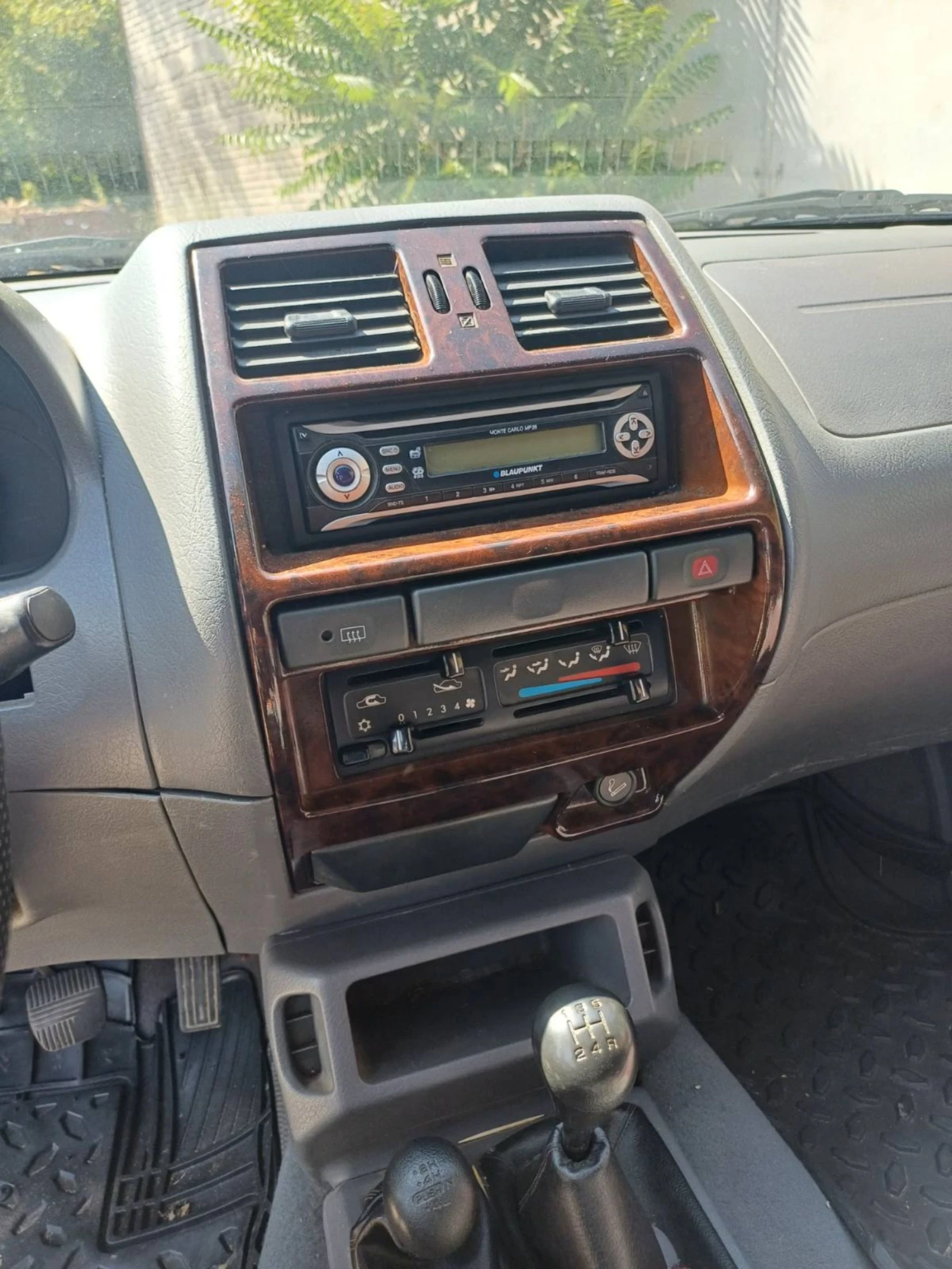 Nissan Terrano Газ - изображение 7