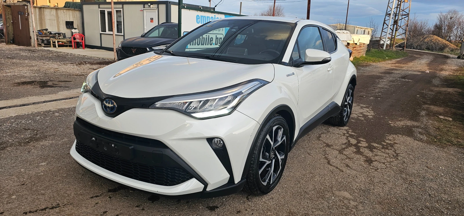 Toyota C-HR 1.8i HYBRID FACE - изображение 4