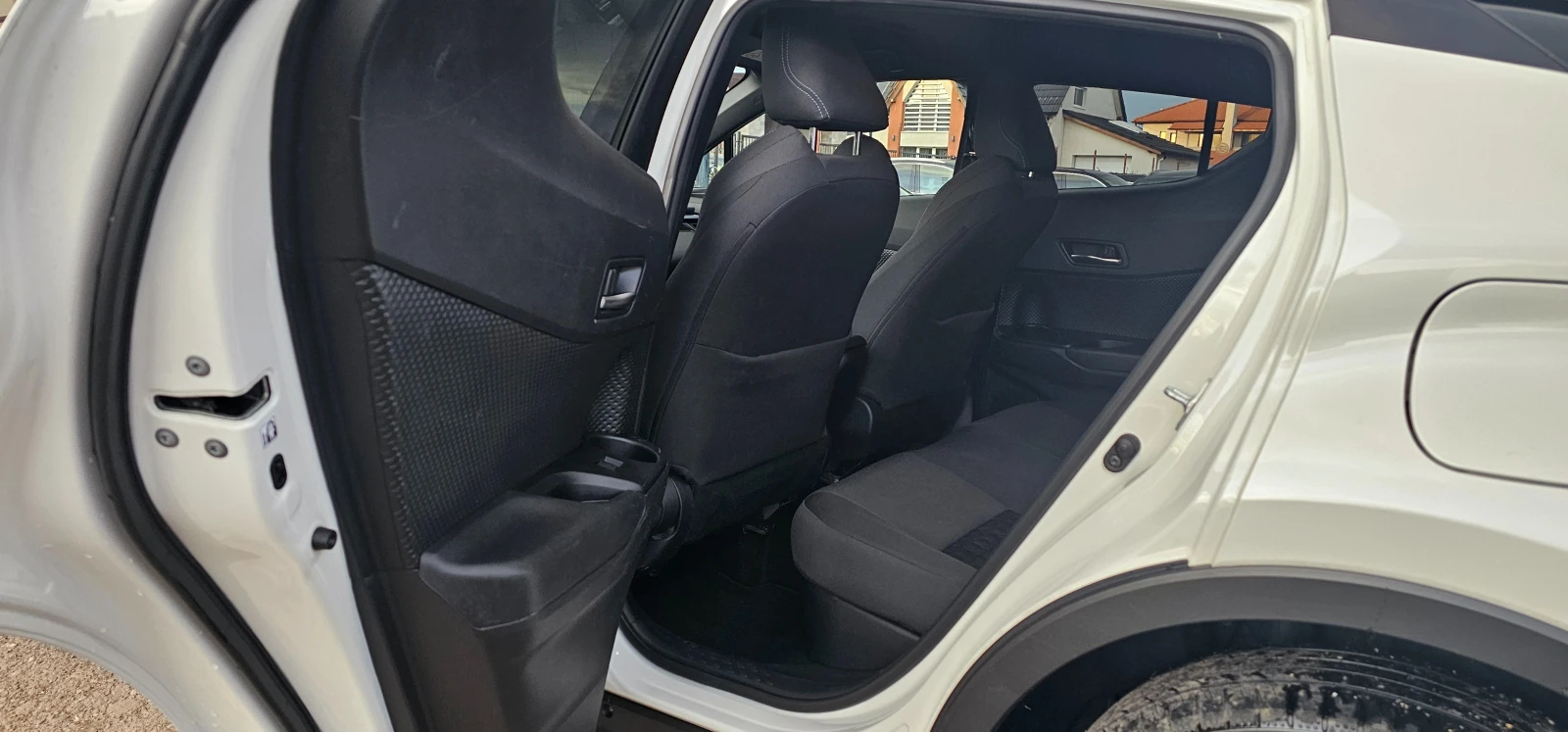 Toyota C-HR 1.8i HYBRID FACE | Mobile.bg � ����������� 15