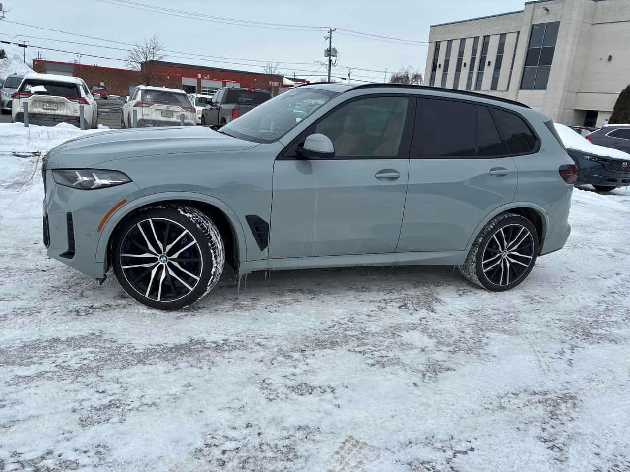 BMW X5 xDrive40i  CARFAX - изображение 2