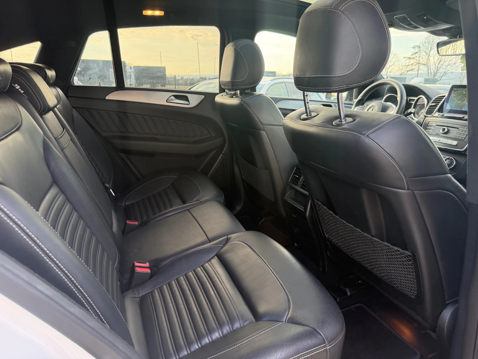 Mercedes-Benz GLE Coupe 350CDI AMG DISTR. PANO CAMERA HARMAN/KARDON, снимка 12 - Автомобили и джипове - 54044949