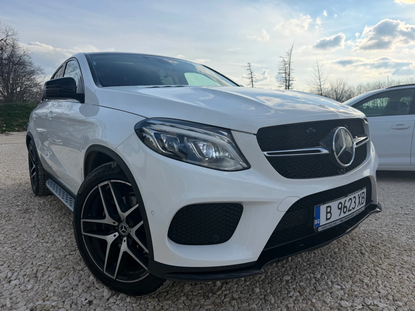 Mercedes-Benz GLE Coupe 350CDI AMG DISTR. PANO CAMERA HARMAN/KARDON, снимка 3 - Автомобили и джипове - 54044949
