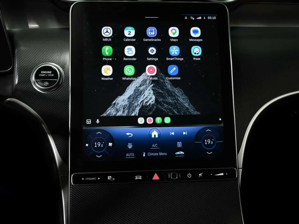 Mercedes-Benz GLC 300 4MATIC/No Accident/360CAM/Ambient/Navi/Heated Seat, снимка 13 - Автомобили и джипове - 54202071