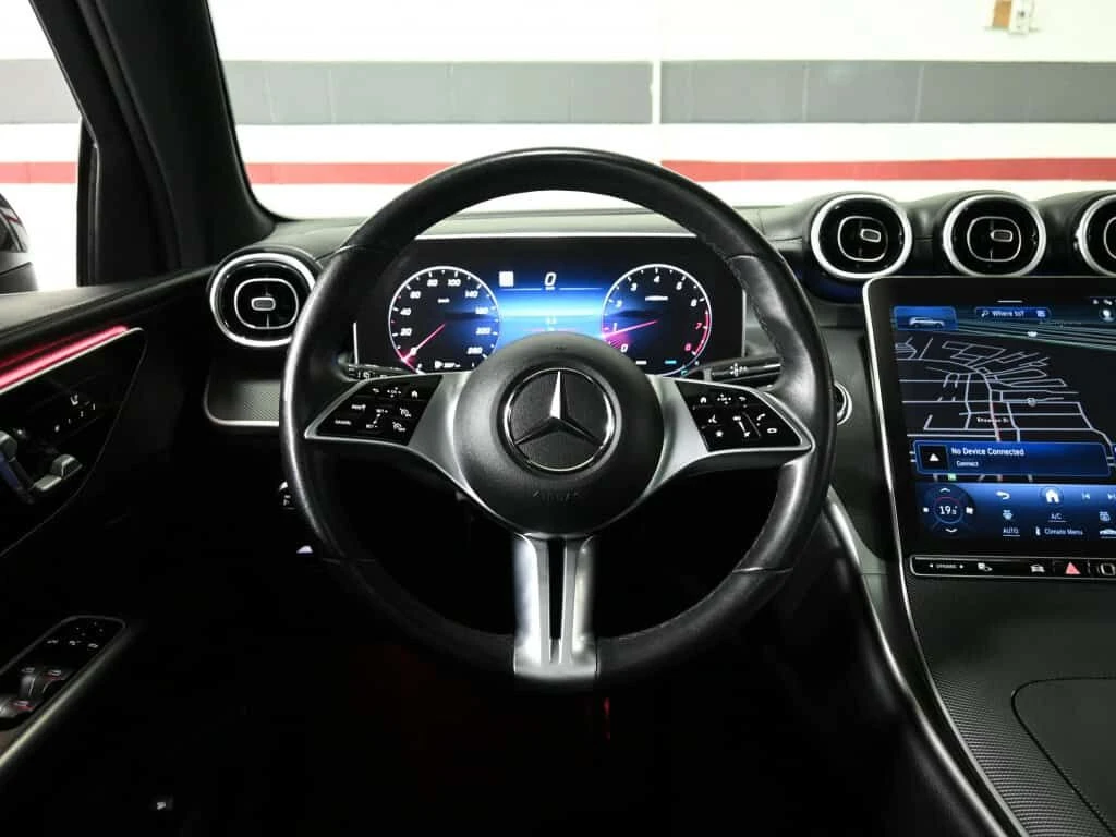 Mercedes-Benz GLC 300 4MATIC/No Accident/360CAM/Ambient/Navi/Heated Seat, снимка 11 - Автомобили и джипове - 54202071