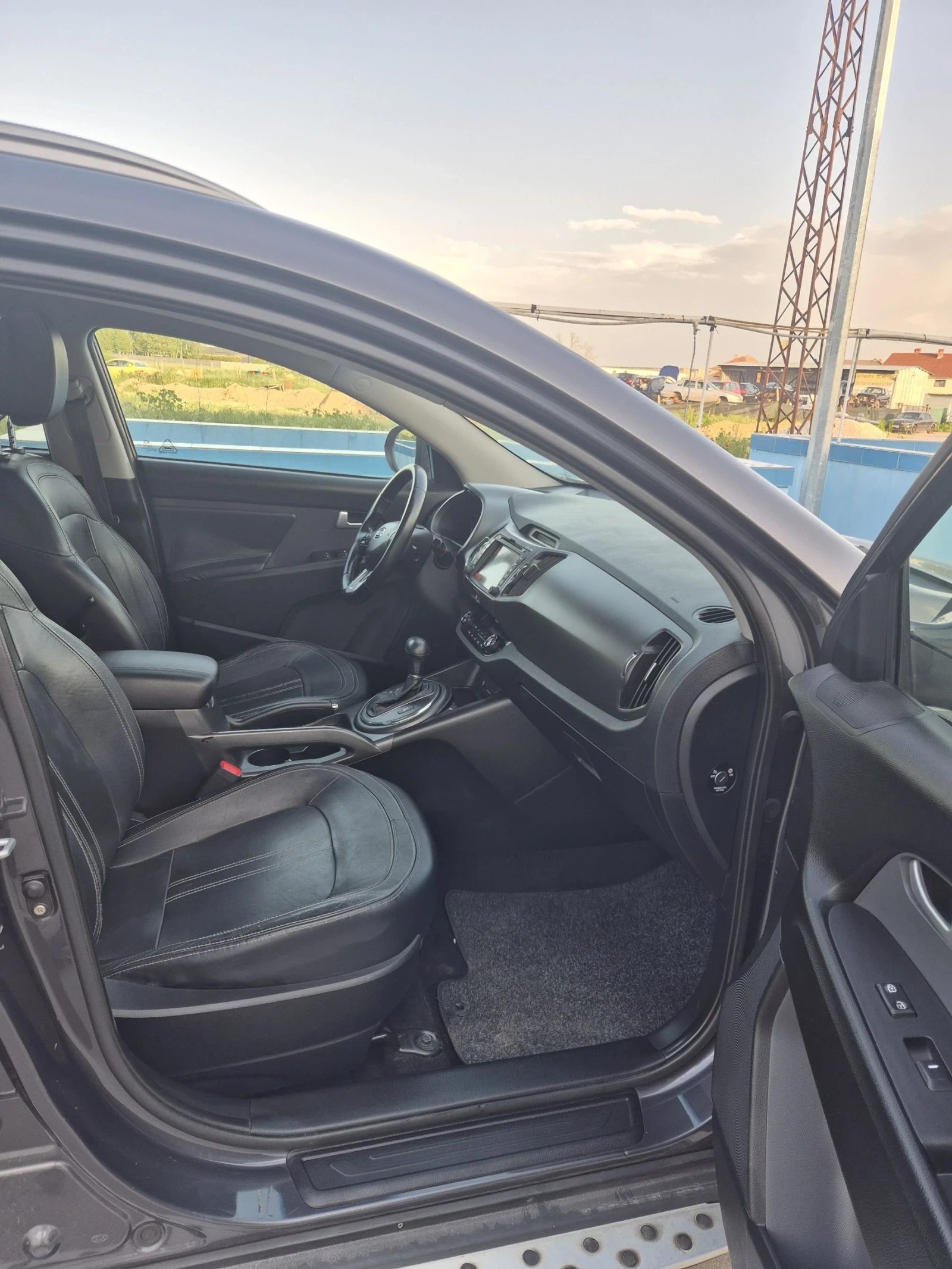 Kia Sportage 2.0 dizel, снимка 7 - Автомобили и джипове - 54512033