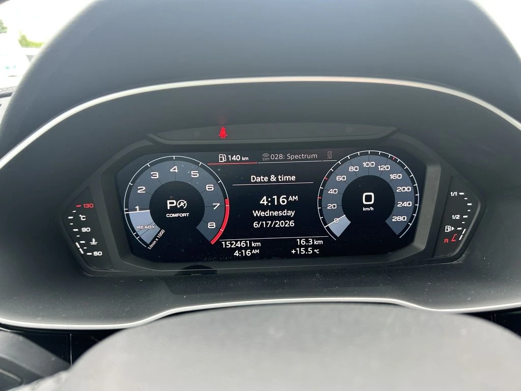 Audi Q3 45TFSI* MATRIX* * ДИСТРОНИК* МЪРТВА* ТОЧКА* ПАНОРА, снимка 14 - Автомобили и джипове - 55304180