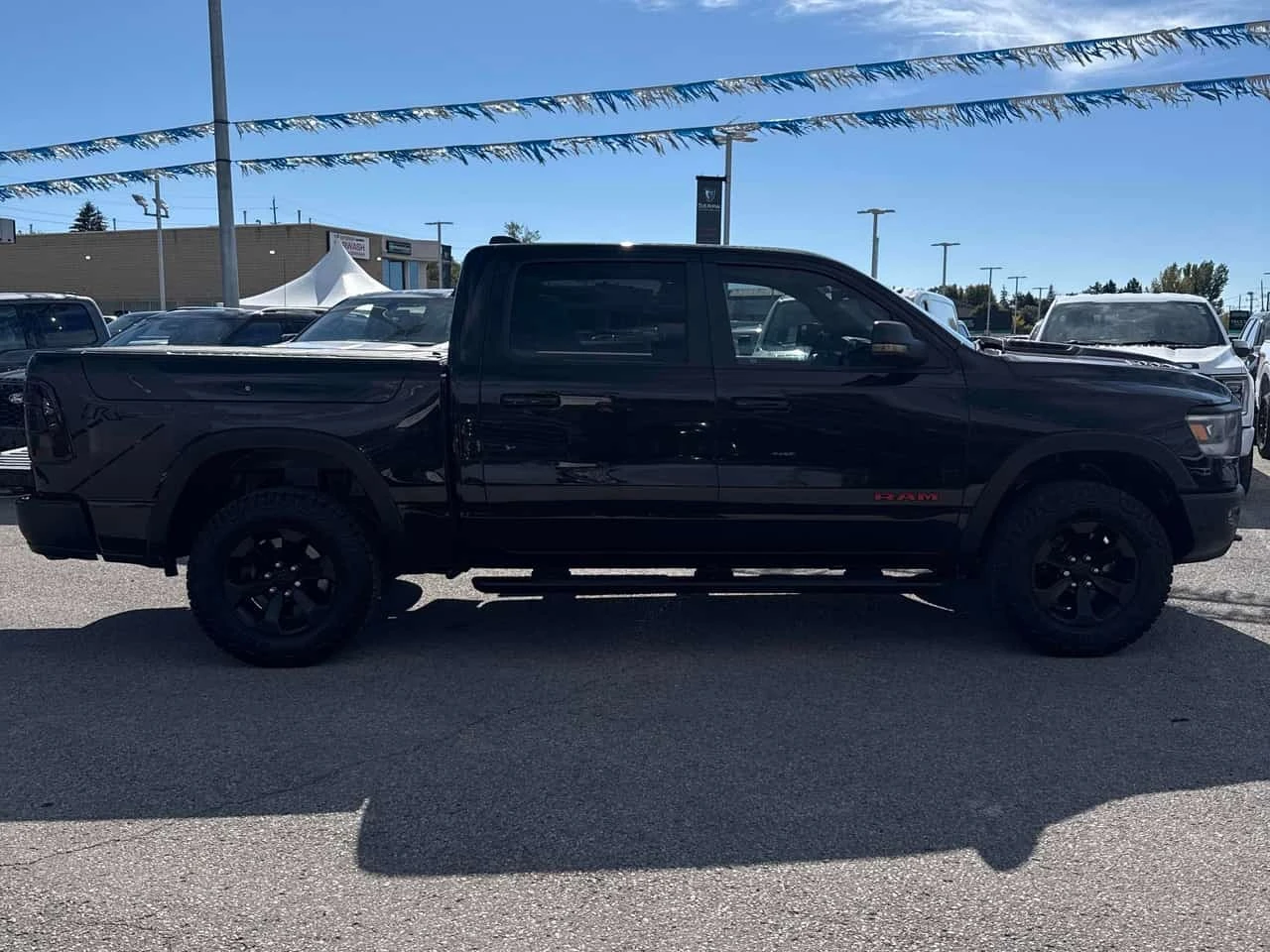 Dodge RAM 1500 * Rebel * АВТОКРЕДИТ БЕЗ ПЪРВОНАЧАЛНА ВНОСКА* , снимка 3 - Автомобили и джипове - 56240793