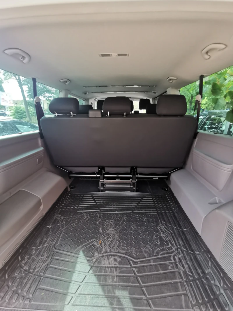 VW Caravelle 6.1, снимка 2 - Бусове и автобуси - 52716425