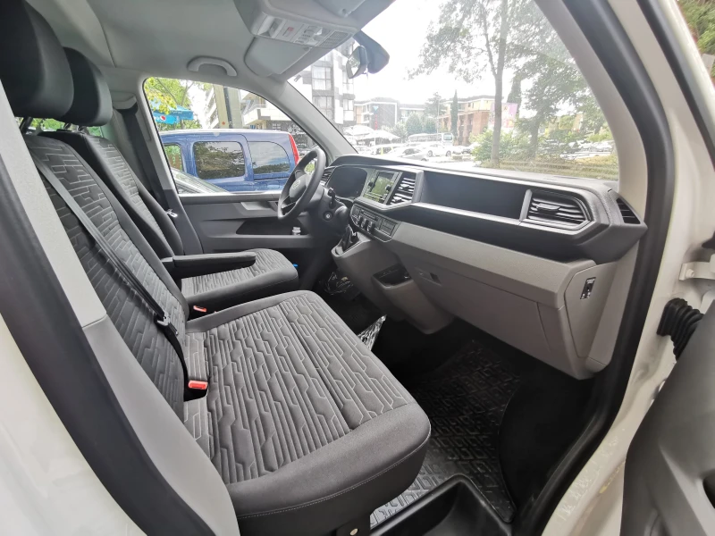 VW Caravelle 6.1, снимка 3 - Бусове и автобуси - 52716425