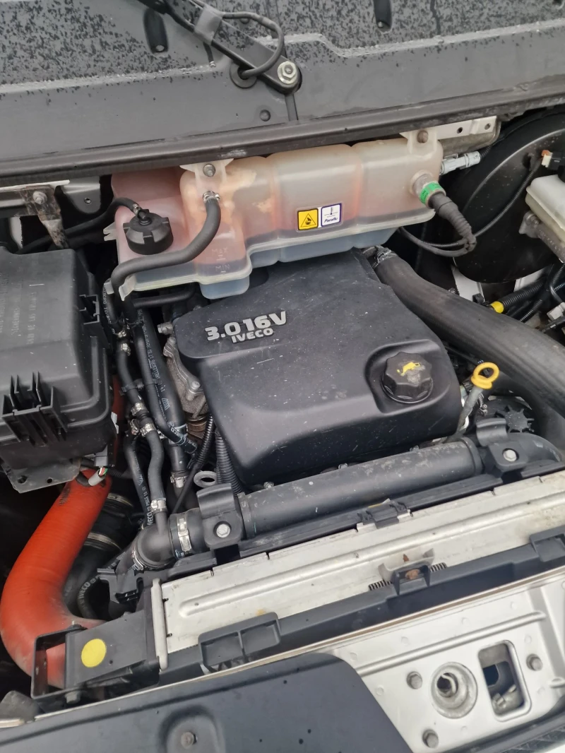 Iveco 35c15 3.0HPi  7места  3.50м, снимка 15 - Бусове и автобуси - 53247845
