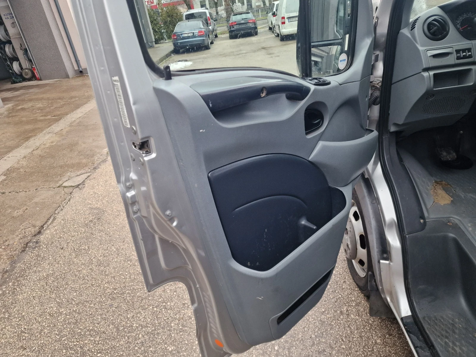 Iveco 35c15 3.0HPi  7�����  3.50� | Mobile.bg � ����������� 11