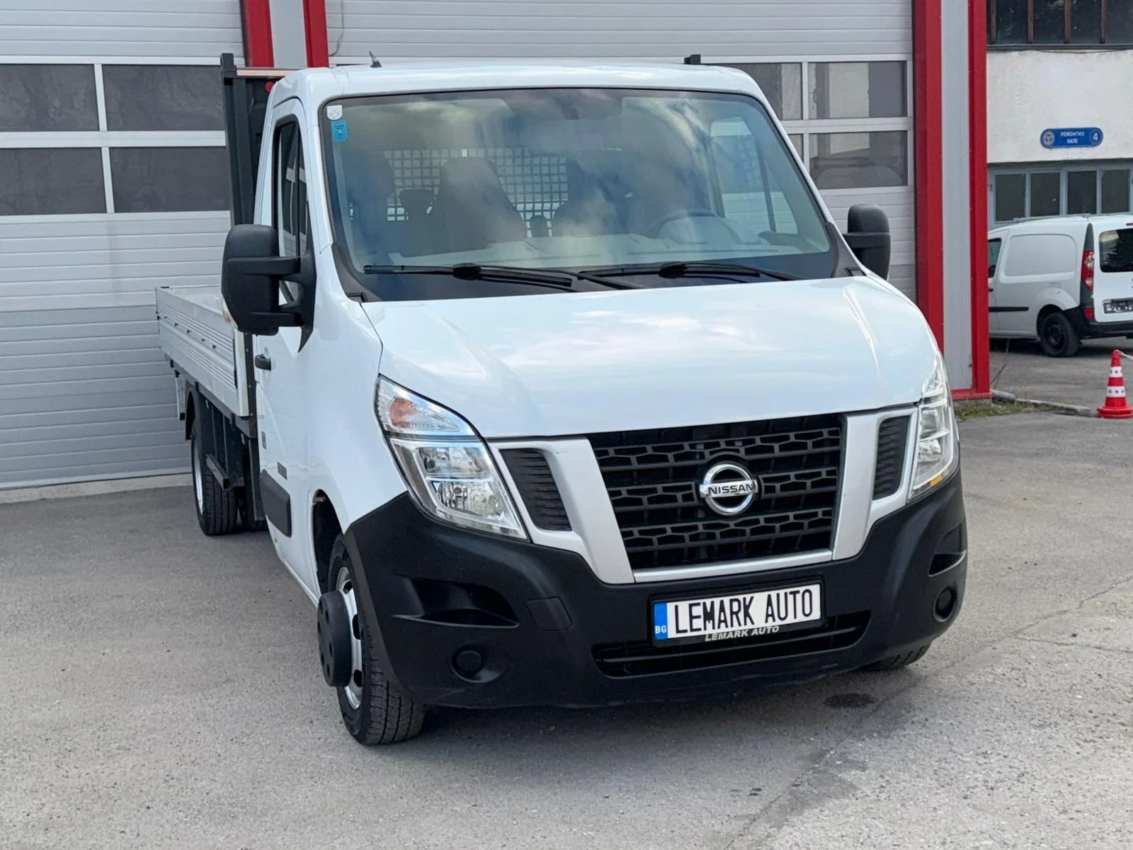 Nissan NV400 2.3DCI ДВОИНА ГУМА 6-СКОРОСТИ EVRO 5B 137 000KM!!!, снимка 3 - Бусове и автобуси - 53993071