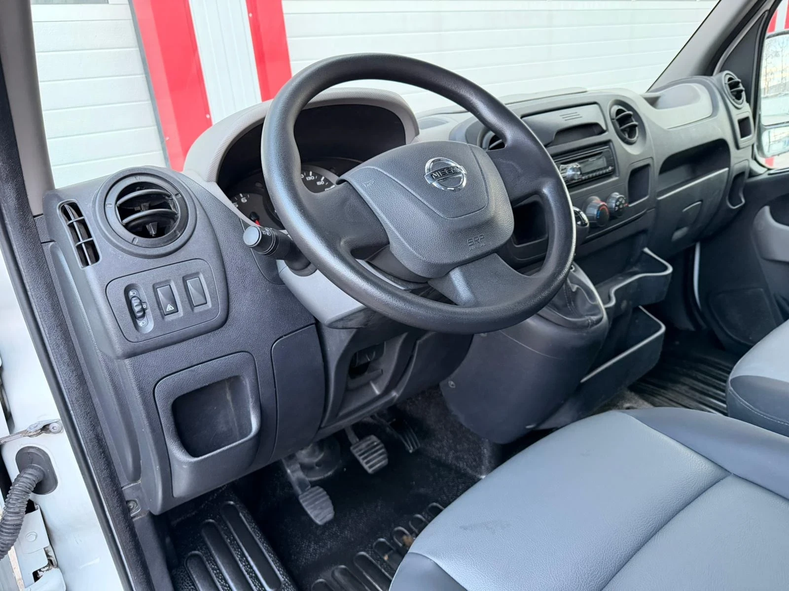 Nissan NV400 2.3DCI ДВОИНА ГУМА 6-СКОРОСТИ EVRO 5B 137 000KM!!!, снимка 14 - Бусове и автобуси - 53993071