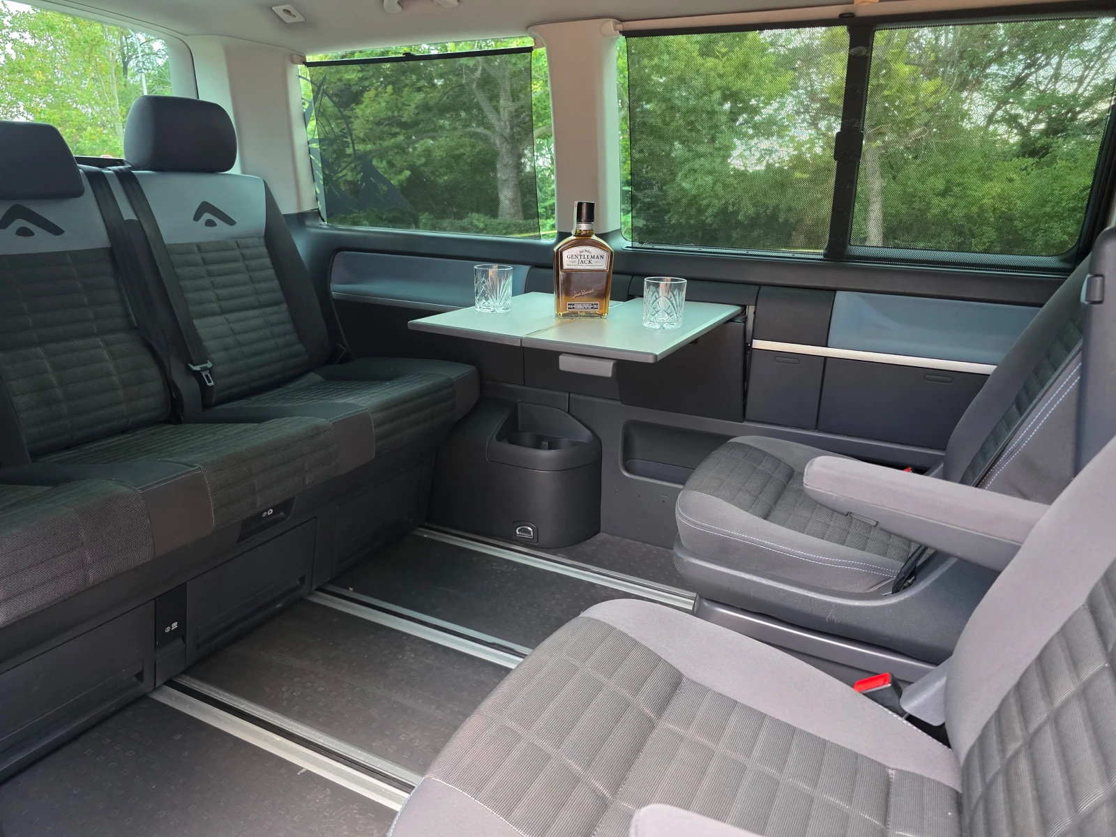 VW Multivan 4x4, снимка 7 - Бусове и автобуси - 55818007