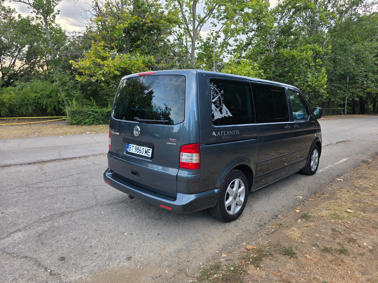 VW Multivan 4x4, снимка 5 - Бусове и автобуси - 55818007