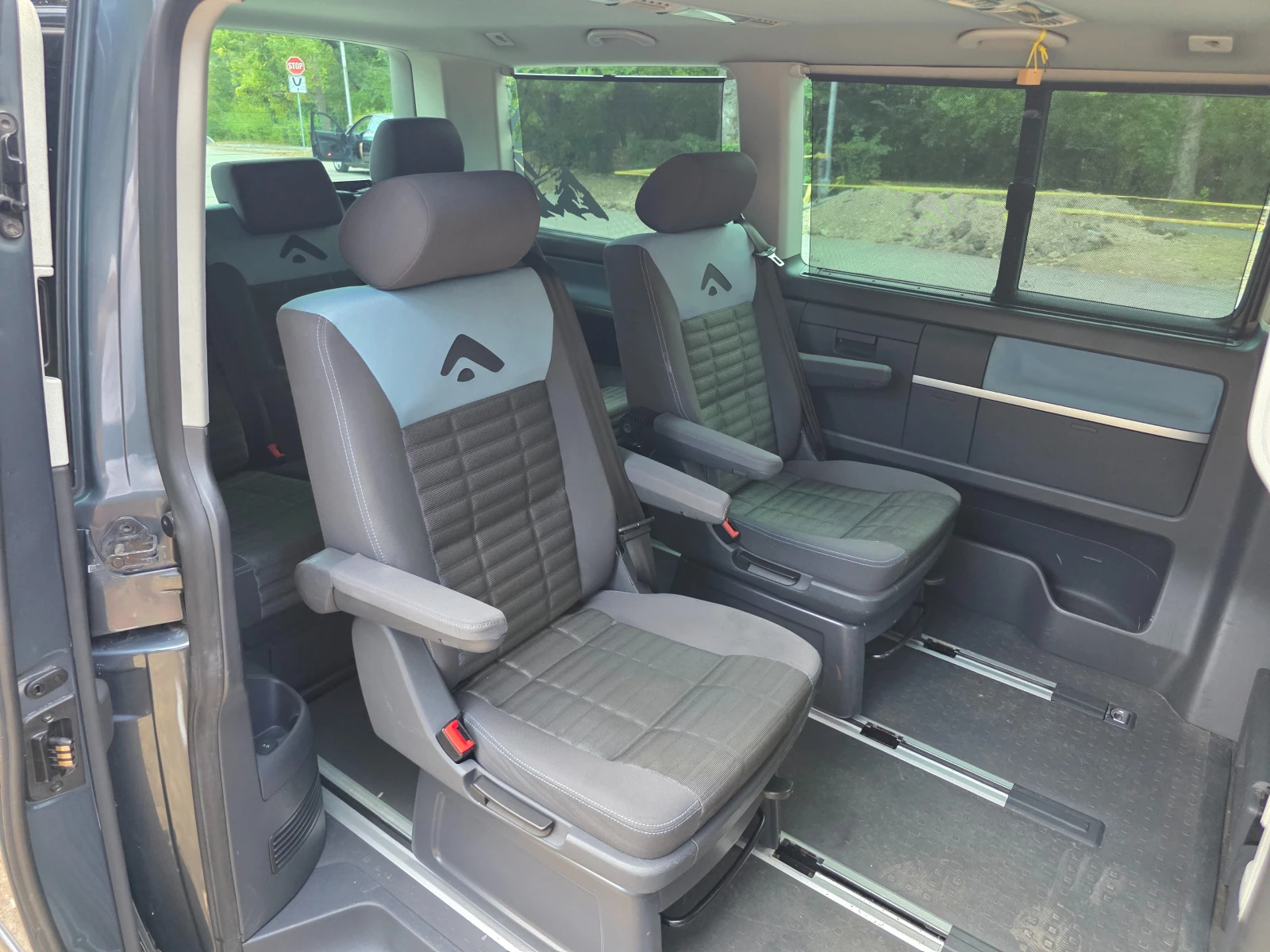 VW Multivan 4x4, снимка 10 - Бусове и автобуси - 55818007