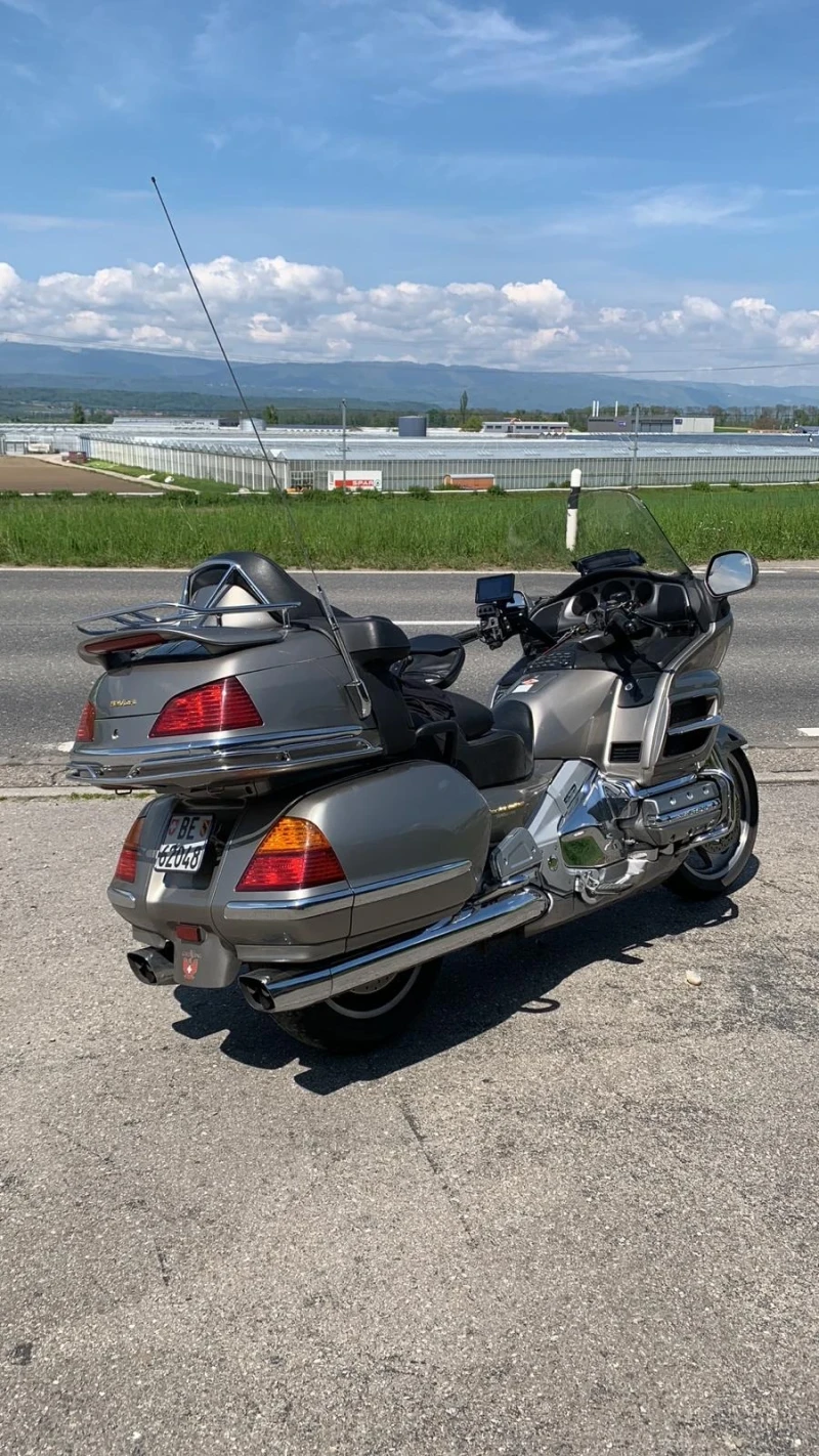 Honda Gold Wing 1800, снимка 5 - Мотоциклети и мототехника - 52710987