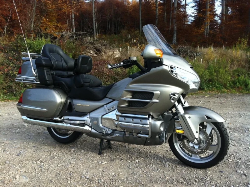 Honda Gold Wing 1800, снимка 6 - Мотоциклети и мототехника - 52710987