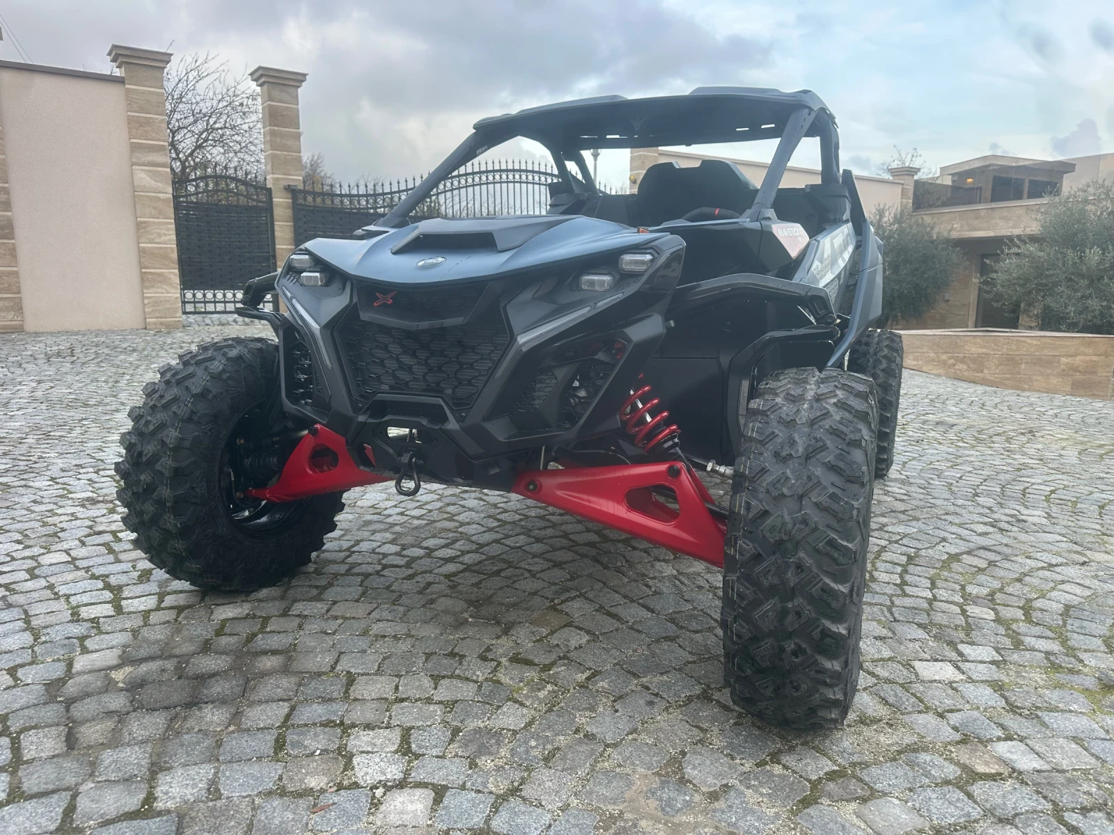 Can-Am Maverick MAVERICK R X RS 999T DCT SAS 2026 - изображение 5