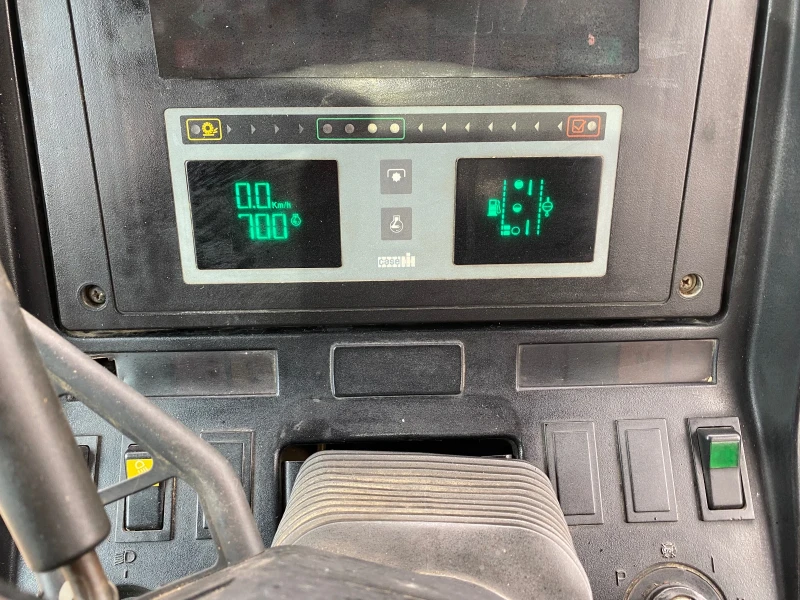 Трактор CASE IH 5150 132кс + челен товарач, снимка 12 - Селскостопанска техника - 53511350