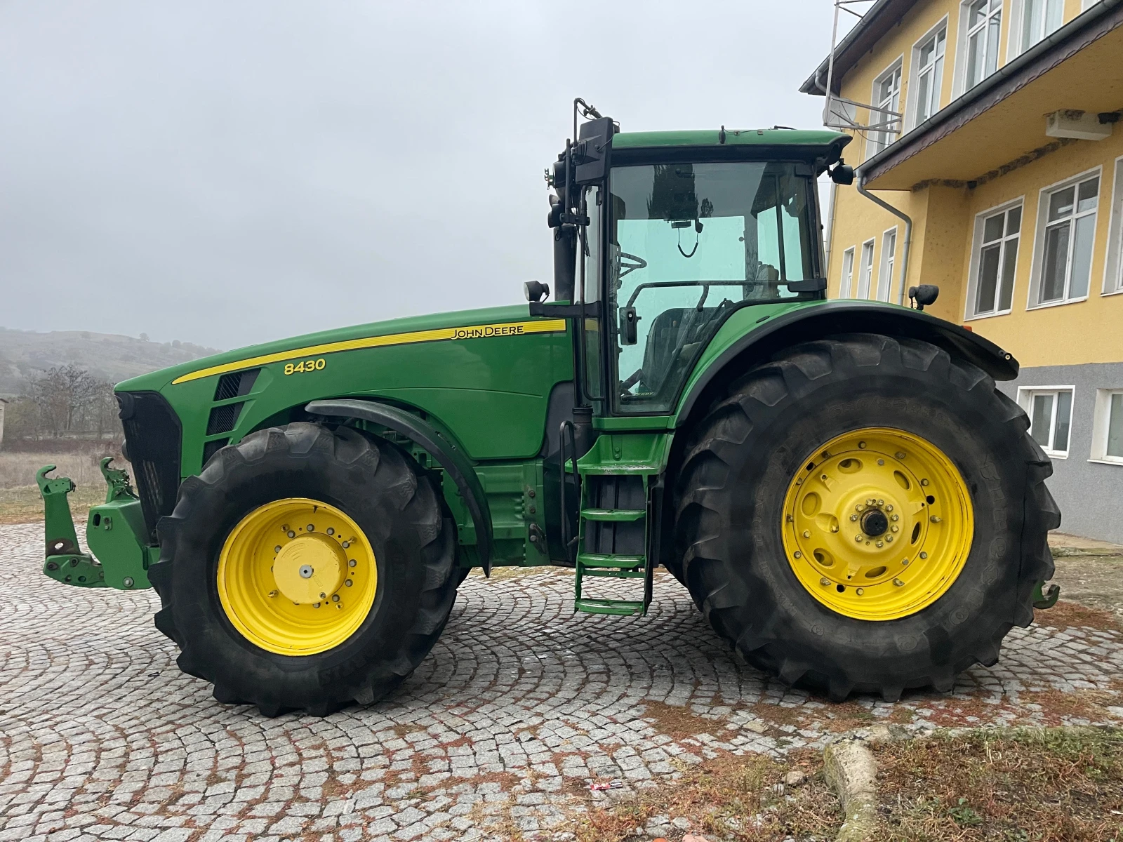 Трактор John Deere 8430 POWER SHIFT ЛИЗИНГ - изображение 4