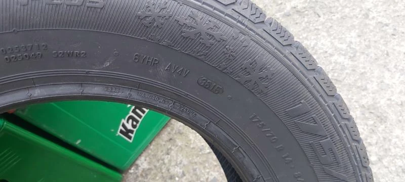 Гуми Зимни 175/70R14, снимка 5 - Гуми и джанти - 33729975