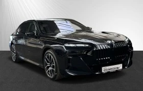 BMW 740 740d Theatre Screen , снимка 1