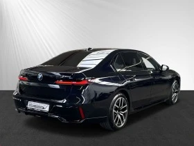 BMW 740 740d Theatre Screen , снимка 2