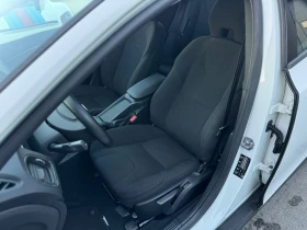 Обява за продажба на Volvo V40 1.6D cross country ~15 500 лв. - изображение 9