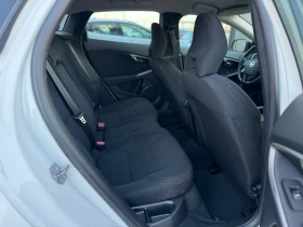 Обява за продажба на Volvo V40 1.6D cross country ~15 500 лв. - изображение 11