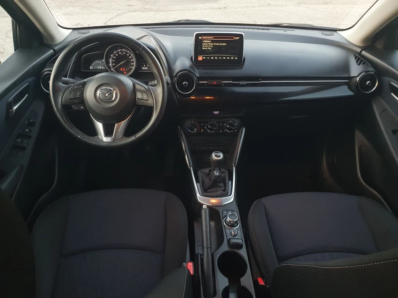 Mazda 2 1, 5 benzin 75 h.p, снимка 14 - Автомобили и джипове - 48026953