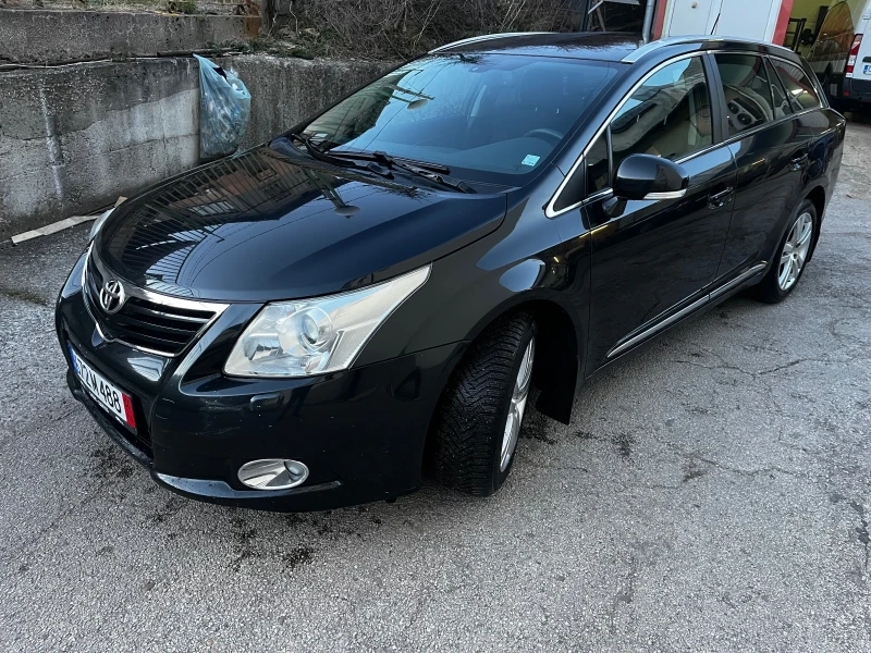 Toyota Avensis 2.2 d-4d 150к.с., снимка 2 - Автомобили и джипове - 48103418