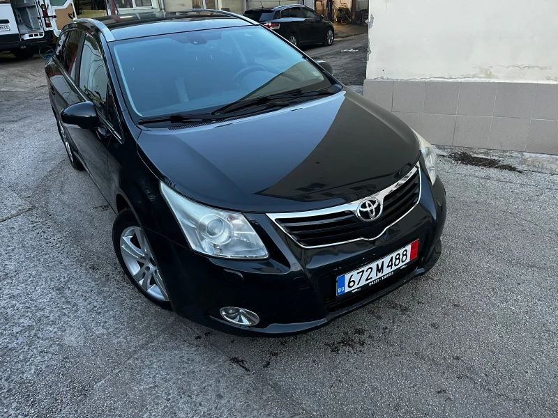 Toyota Avensis 2.2 d-4d 150к.с., снимка 1 - Автомобили и джипове - 48103418