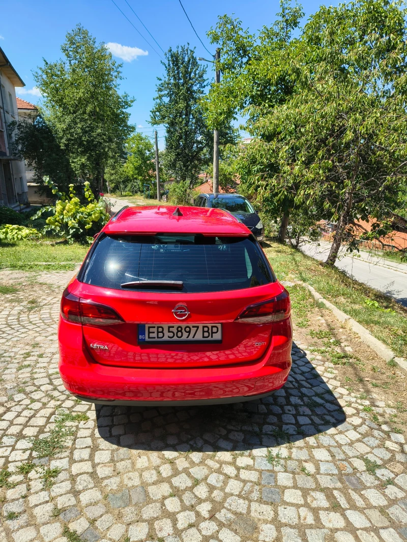 Opel Astra K Sports Tourer Cosmo 1.6, 136, пълно отсервизиран, снимка 6 - Автомобили и джипове - 52295726