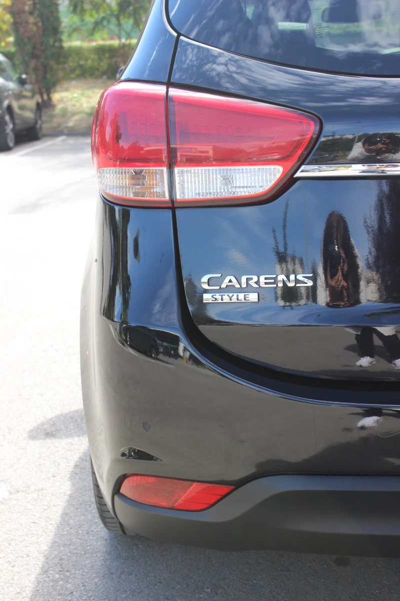 Kia Carens 1. 7 CRDi STYLE Panoramic Roof / , снимка 3 - Автомобили и джипове - 52173083