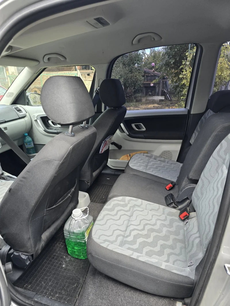 Skoda Roomster, снимка 10 - Автомобили и джипове - 52181411