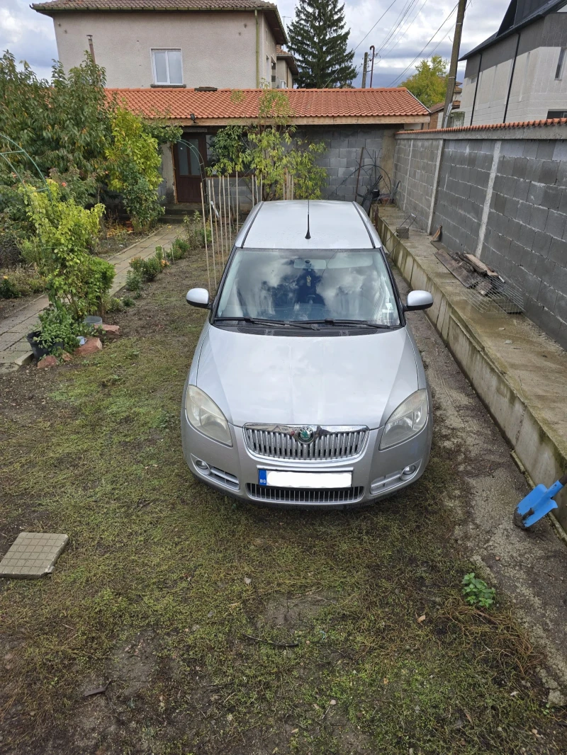 Skoda Roomster, снимка 2 - Автомобили и джипове - 52181411