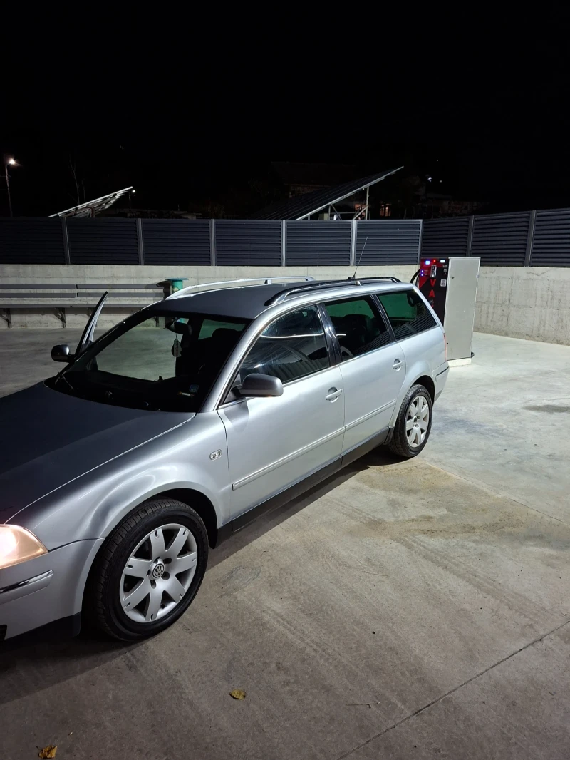 VW Passat, снимка 3 - Автомобили и джипове - 52260650