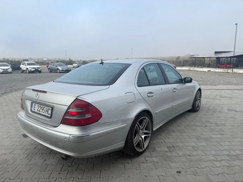 Mercedes-Benz E 500 5.0 i, снимка 5 - Автомобили и джипове - 52423595