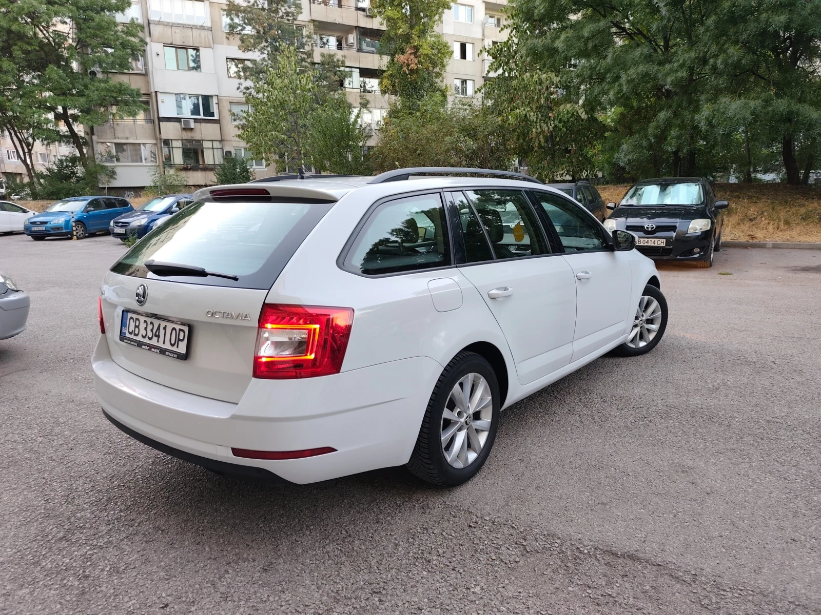 Skoda Octavia 1.6 TDI  !���������!* �����������* ���� !����!���! | Mobile.bg � ����������� 5