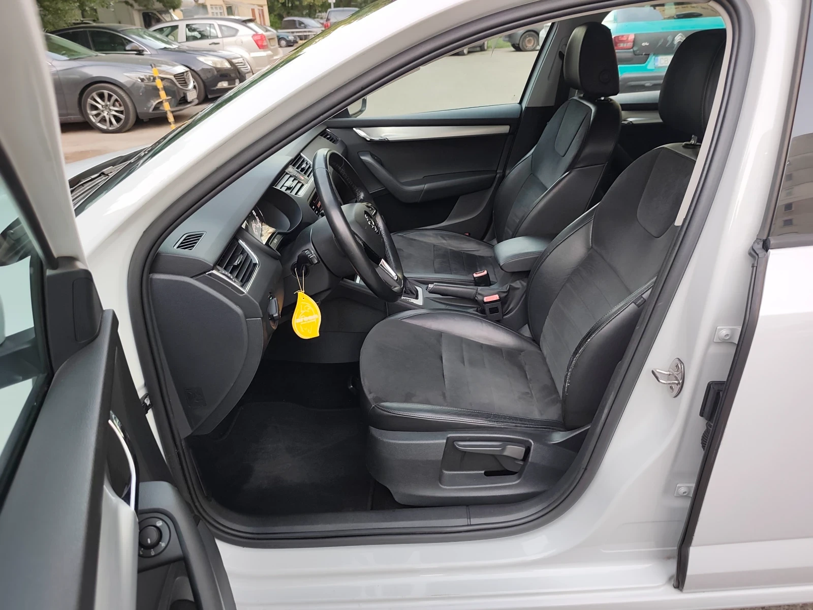 Skoda Octavia 1.6 TDI  !���������!* �����������* ���� !����!���! | Mobile.bg � ����������� 10