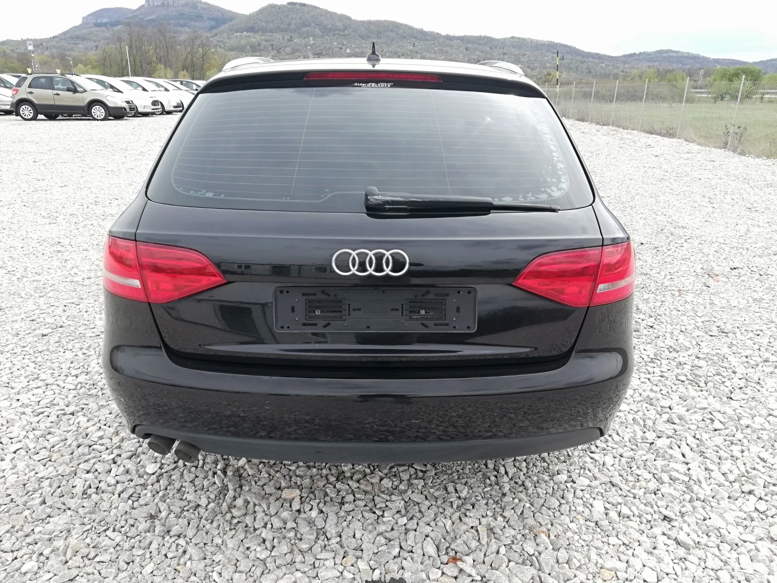 Audi A4 2.0 TDInavi kli 140 - изображение 5