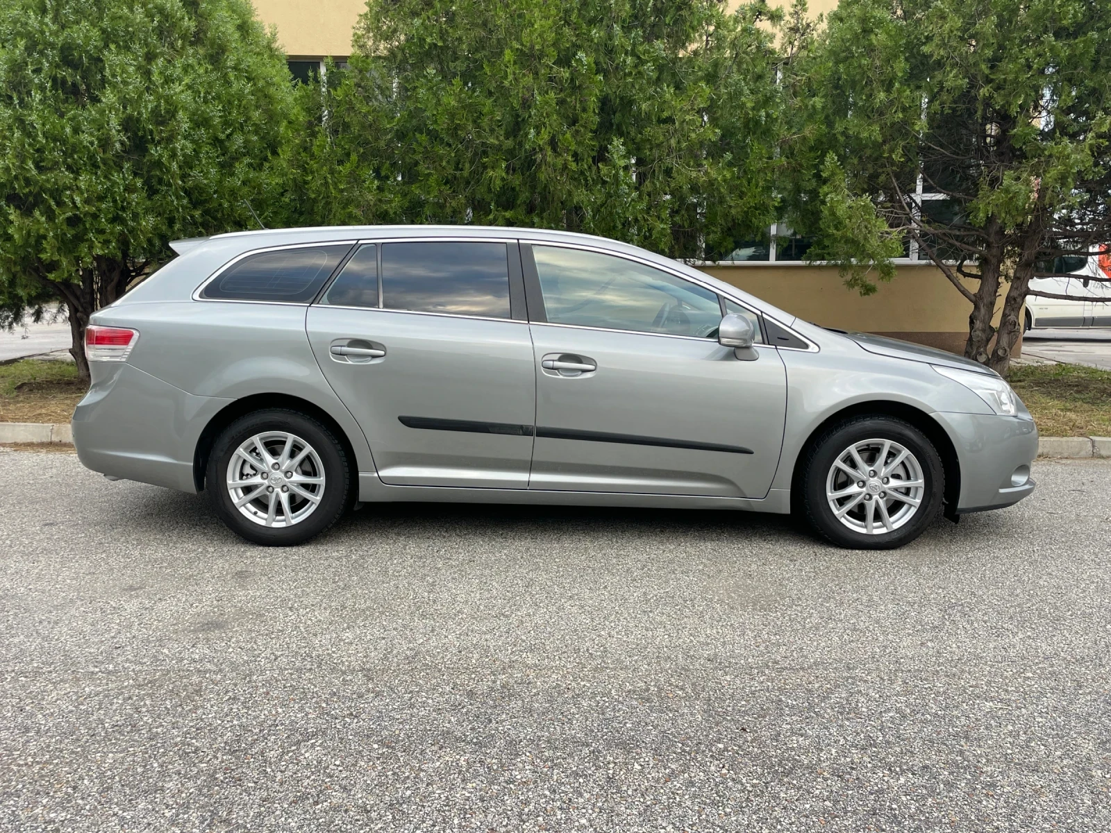 Toyota Avensis 2.0D4-D 126к.с. NAVI CAMERA - изображение 7