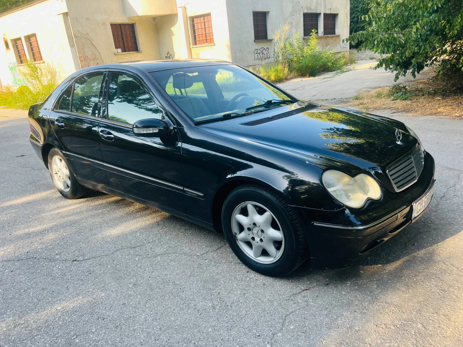 Mercedes-Benz C 220  - изображение 3