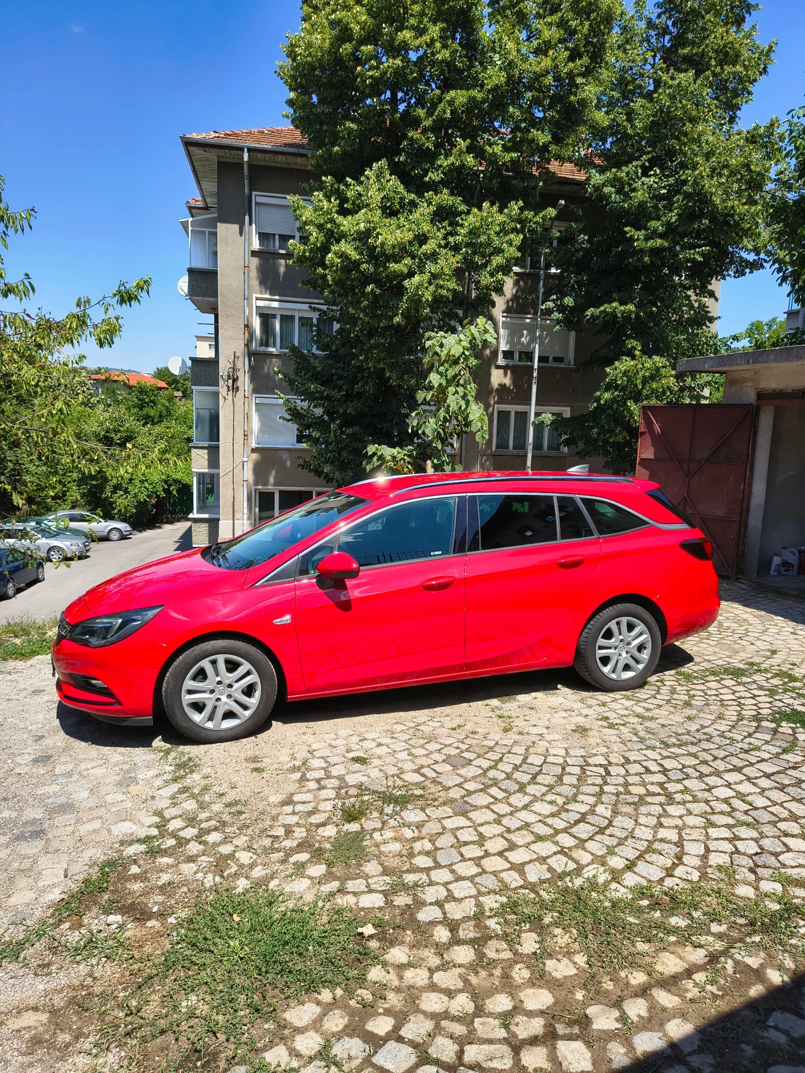 Opel Astra K Sports Tourer Cosmo - изображение 4