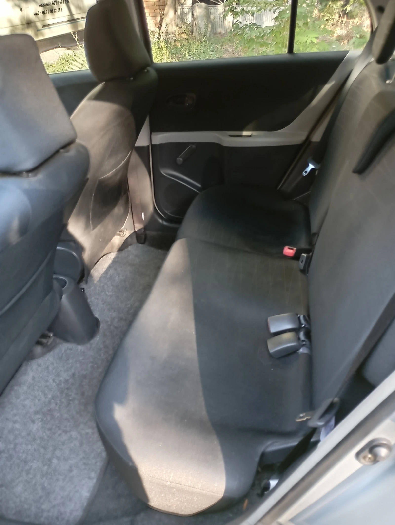 Toyota Yaris  - изображение 3