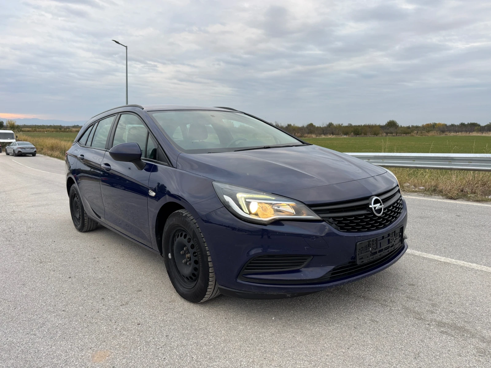 Opel Astra K Sports Tourer 1.6 CDTI - изображение 3